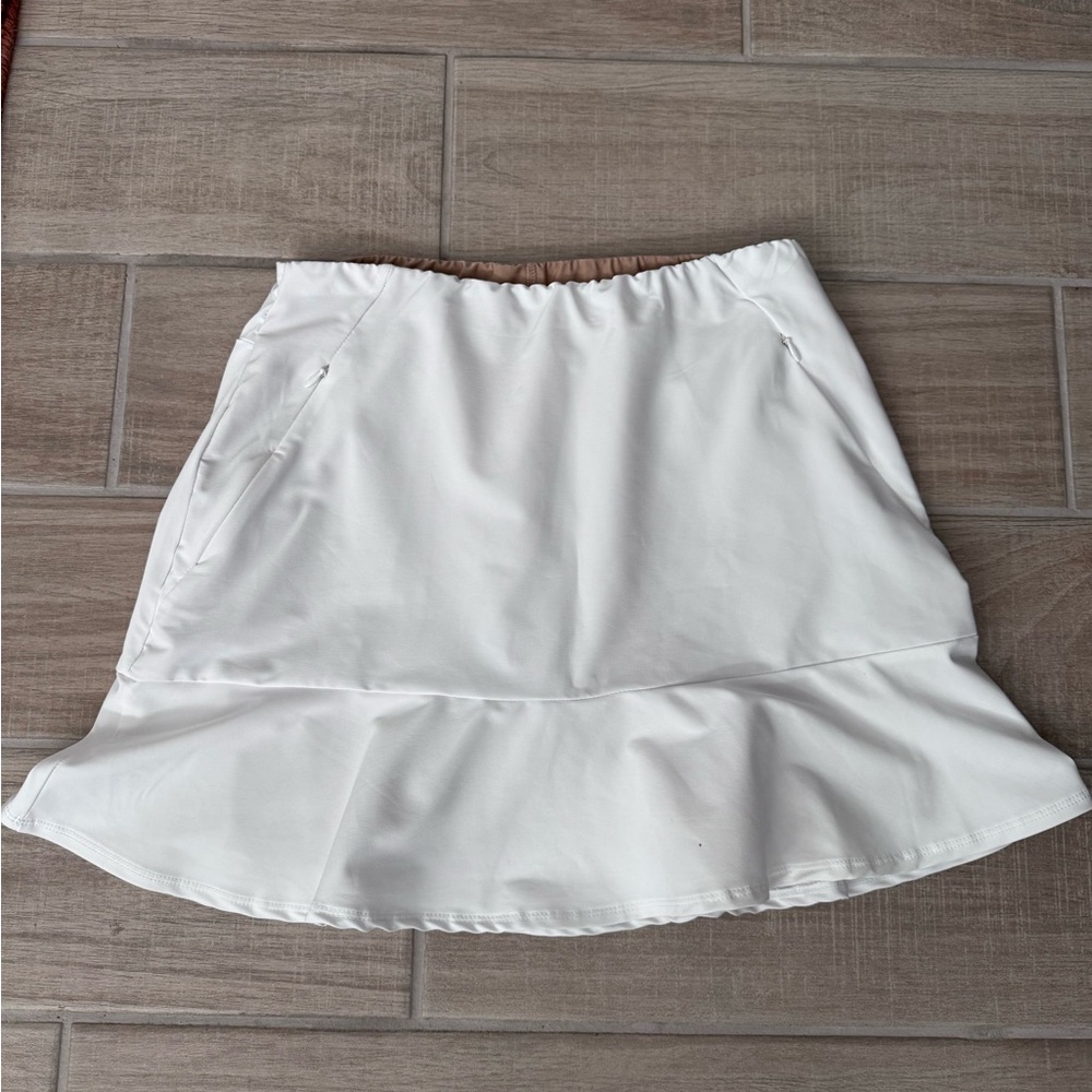 TAIL Golf/Tennis Skirt with built-in shorties | Size 2 - Picture 2 of 6
